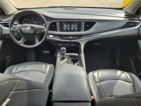 Used 2019 Buick Enclave Essence AWD/4WD image 12