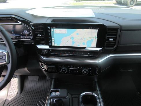 New 2025 Chevrolet Silverado 1500 LTZ image 20