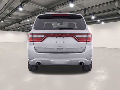 Used 2024 Dodge Durango GT RWD image 7