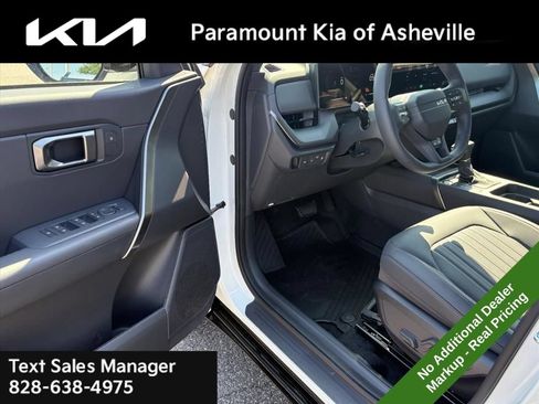New 2027 Kia Seltos X-Line S AWD/4WD image 17