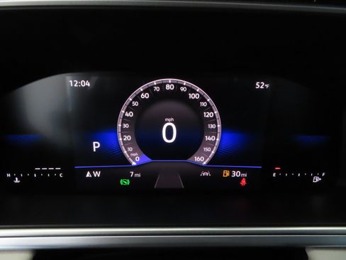 New 2025 Volkswagen Taos SE image 13