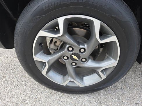 Used 2024 Chevrolet Trax LT w/ Driver Confidence Package image 12