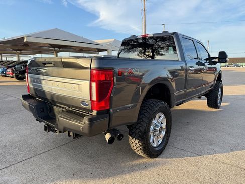 Used 2020 Ford F350 Platinum w/ FX4 Off-Road Package image 7