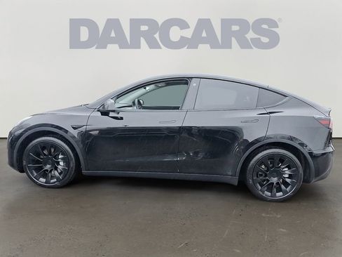 Used 2021 Tesla Model Y Long Range image 4