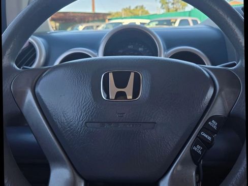 Used 2004 Honda Element EX image 21