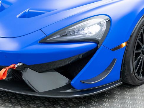 Used 2020 McLaren 620R image 39