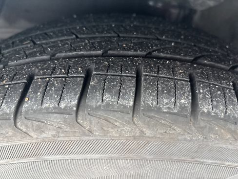 Used 2025 Toyota Corolla LE image 12