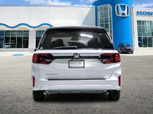 New 2026 Honda Odyssey EX-L image 9