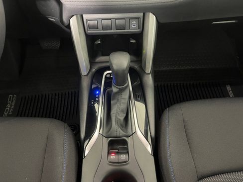 Used 2024 Toyota Corolla Cross AWD Hybrid image 23