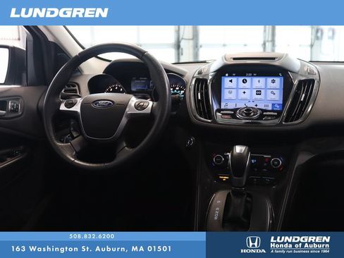 Used 2016 Ford Escape Titanium w/ Equipment Group 301A AWD/4WD image 4