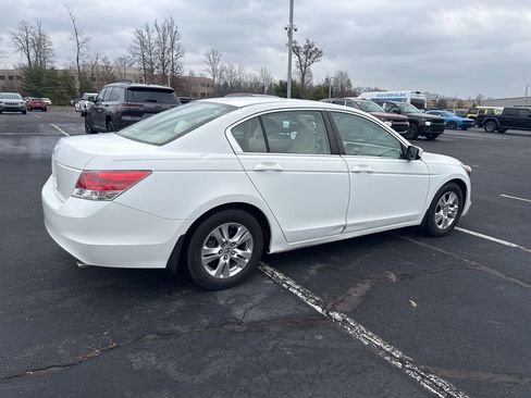 Used 2008 Honda Accord LX-P image 3