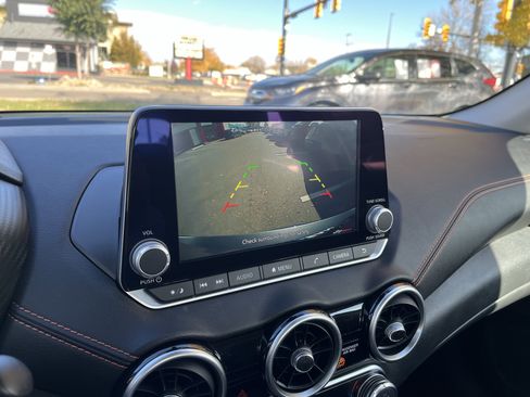 Certified 2023 Nissan Sentra SR w/ Trunk Package image 20