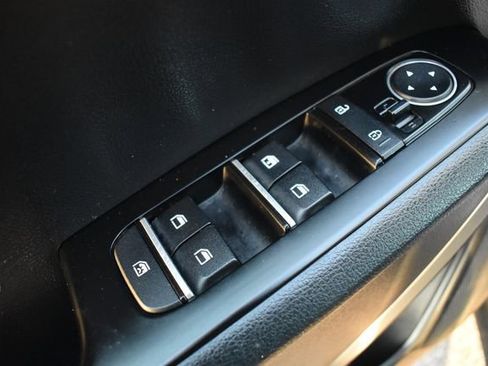 Certified 2023 Kia Soul LX w/ LX Technology Package image 18