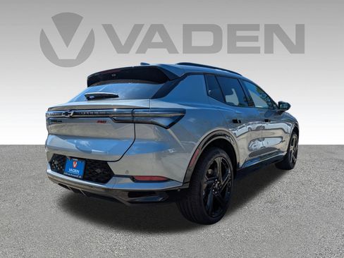 New 2025 Chevrolet Equinox EV RS w/ Active Safety Package 3 image 29