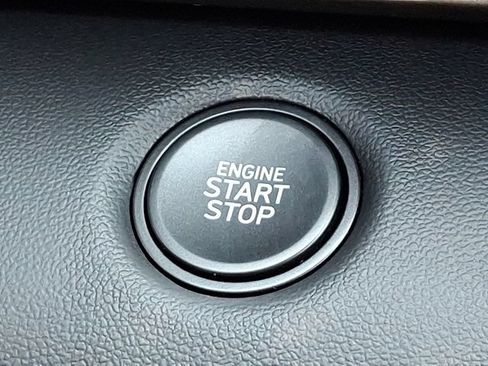 New 2026 Hyundai Elantra SEL Sport FWD image 11