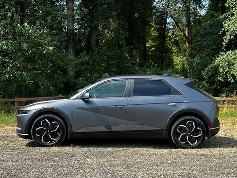 Certified 2023 Hyundai Ioniq 5 SEL w/ Cargo Package AWD/4WD image 6