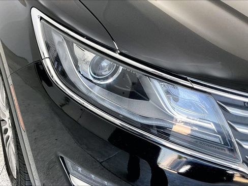 Used 2018 Lincoln MKC Reserve w/ Lincoln MKC Climate Package AWD/4WD image 36