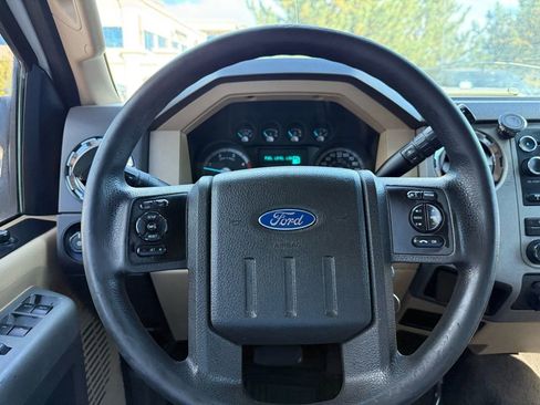 Used 2014 Ford F350 XLT image 32