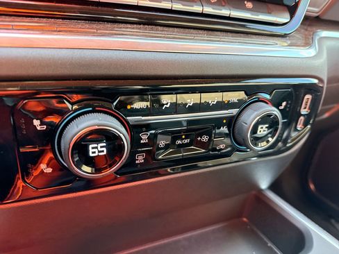 Used 2025 Chevrolet Silverado 1500 LT w/ Texas Edition Plus image 16