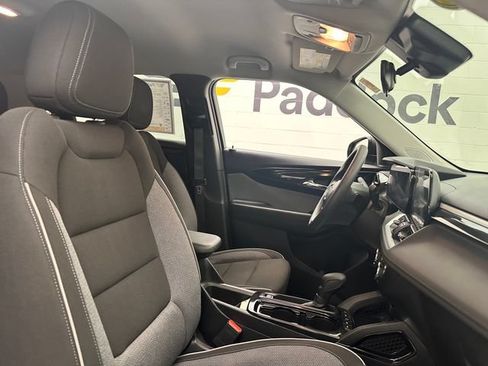Certified 2024 Chevrolet TrailBlazer LS w/ LS Convenience Package AWD/4WD image 19