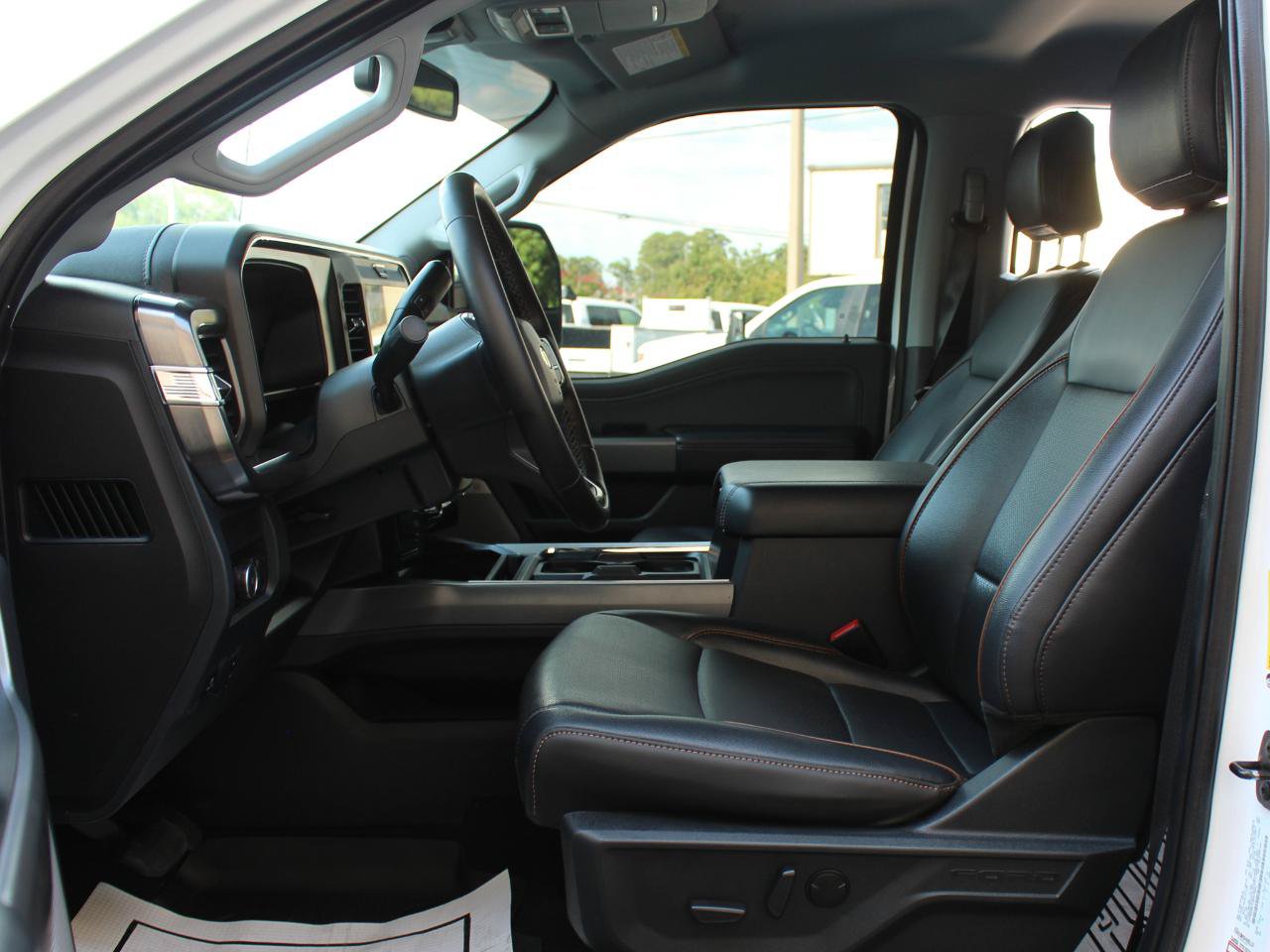 Used 2025 Ford F250 Lariat AWD/4WD image 20