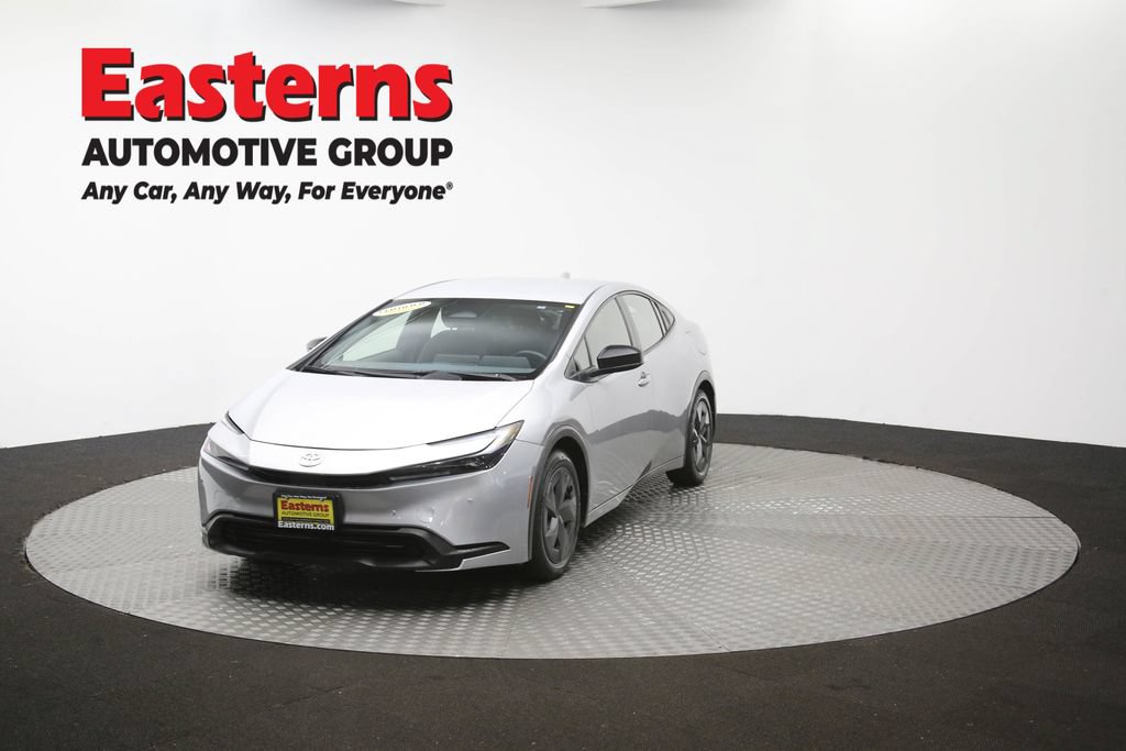 Used 2025 Toyota Prius LE FWD image 53