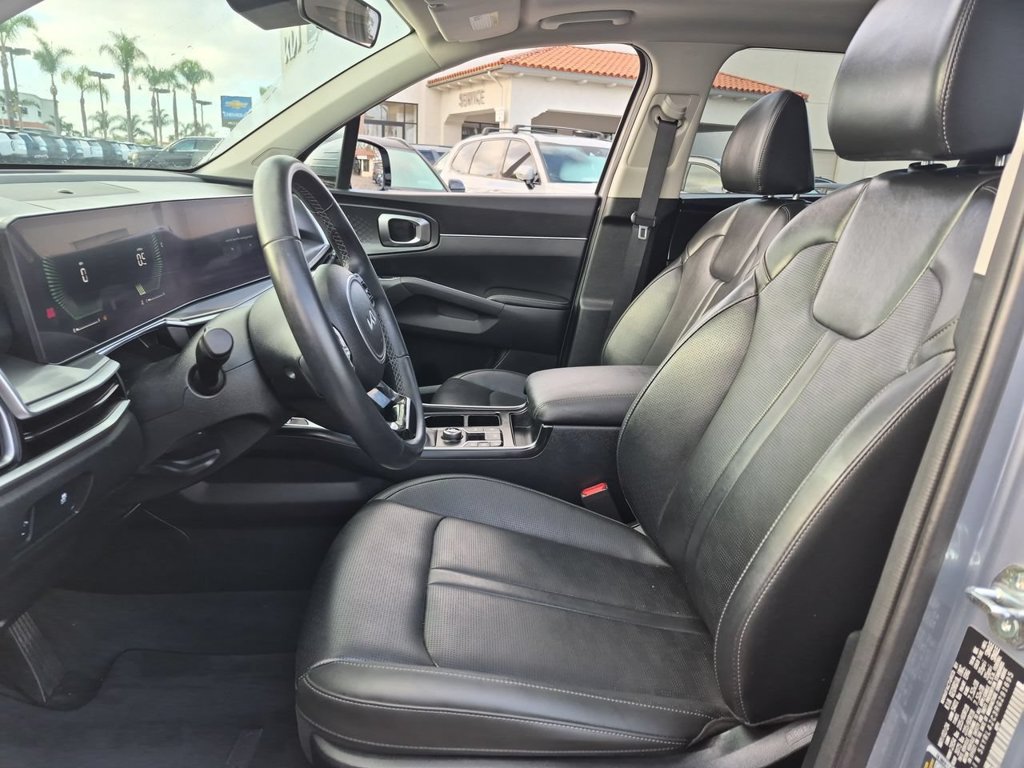 Certified 2024 Kia Sorento S w/ Panoramic Sunroof Package FWD image 20