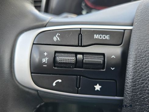 Certified 2023 Kia Sportage EX image 22