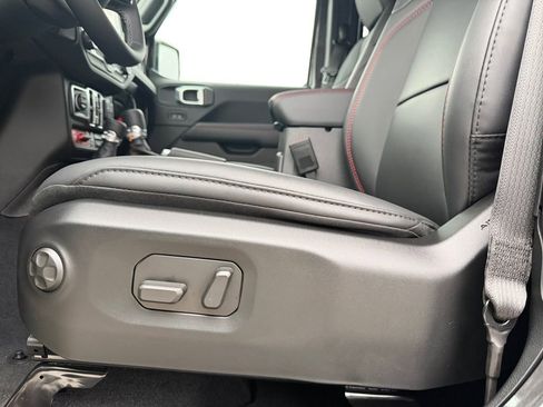 New 2026 Jeep Wrangler Unlimited Rubicon image 10