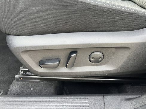 Used 2021 Nissan Rogue SV image 23