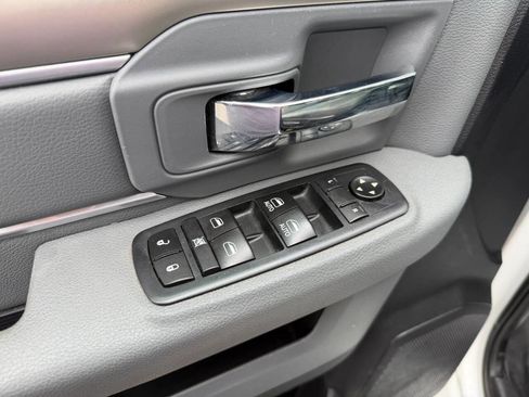 Used 2017 RAM 2500 SLT w/ Protection Group image 35