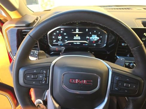 Used 2024 GMC Sierra 1500 SLT w/ SLT Premium Plus Package image 17