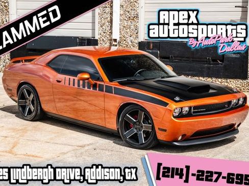 Used 2011 Dodge Challenger R/T image 1