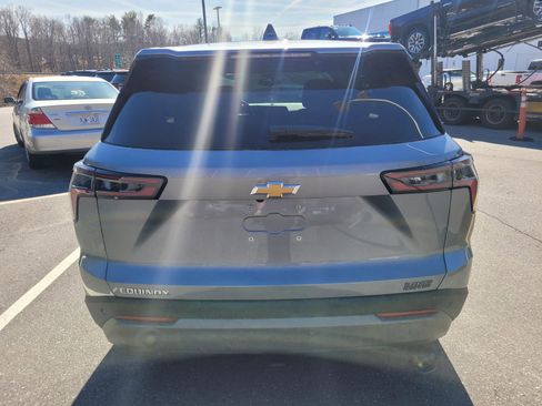 Used 2026 Chevrolet Equinox LT image 6