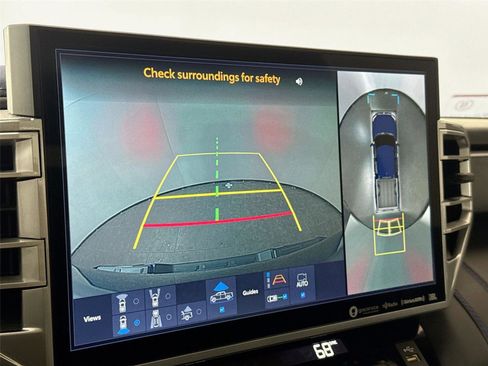 Used 2023 Toyota Tundra Platinum w/ Advanced Package image 26