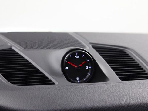 Certified 2020 Porsche Cayenne image 26