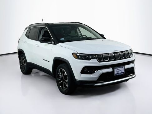 Used 2022 Jeep Compass Limited AWD/4WD image 3