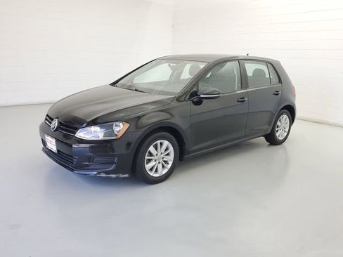Used 2015 Volkswagen Golf S FWD image 1