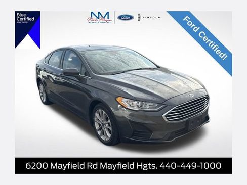 Used 2020 Ford Fusion SE FWD image 1