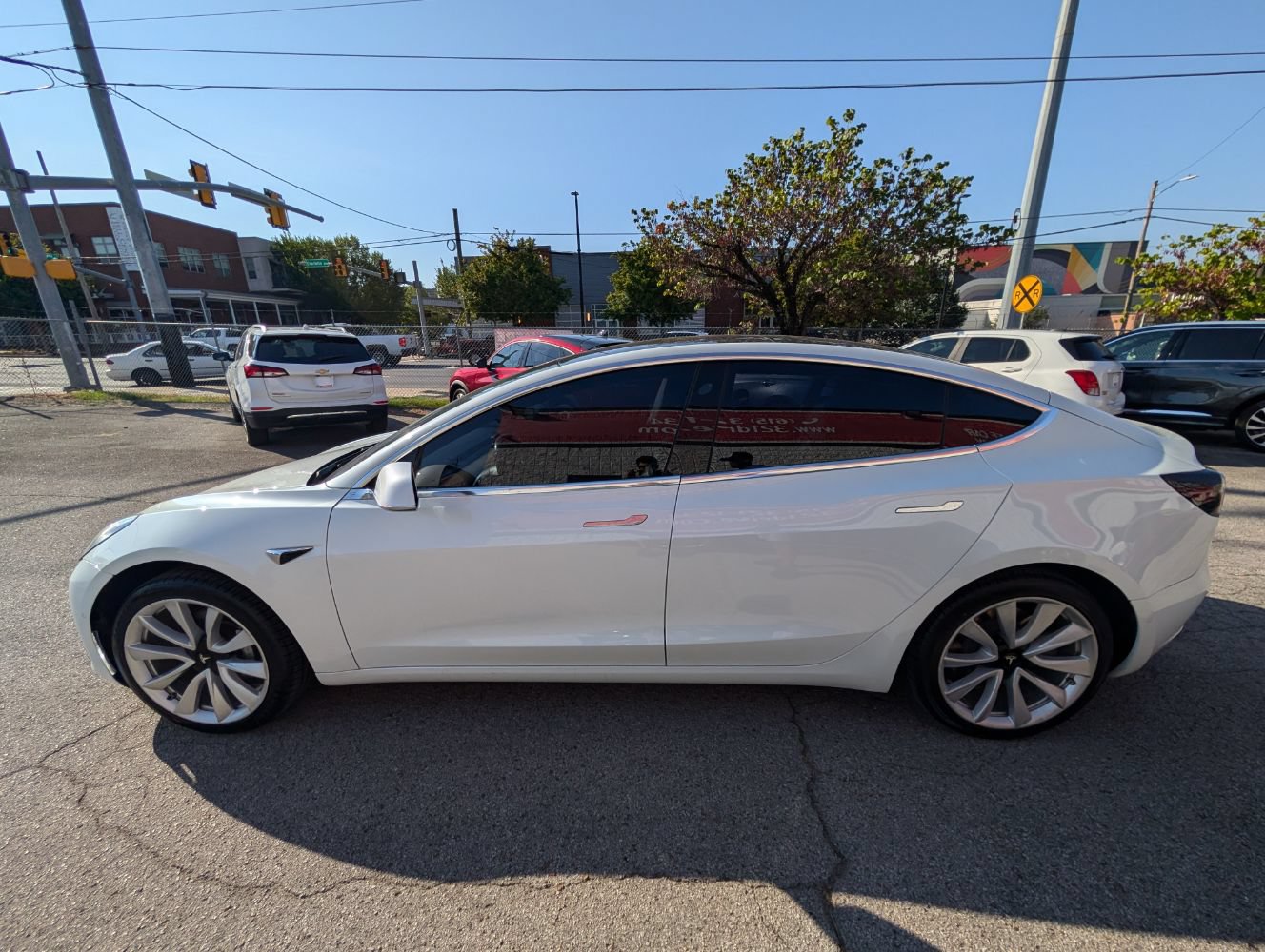 Used 2017 Tesla Model 3 Long Range RWD image 9
