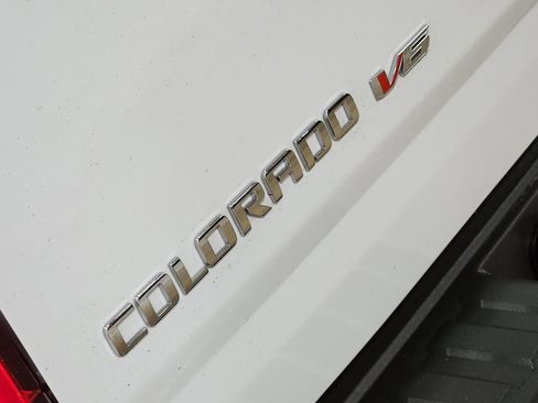 Used 2020 Chevrolet Colorado W/T w/ WT Convenience Package RWD image 23