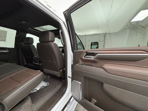 New 2026 GMC Sierra 2500 Denali w/ Denali Reserve Package image 43