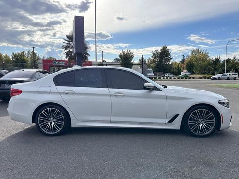 Used 2019 BMW 540i w/ M Sport Package RWD image 28