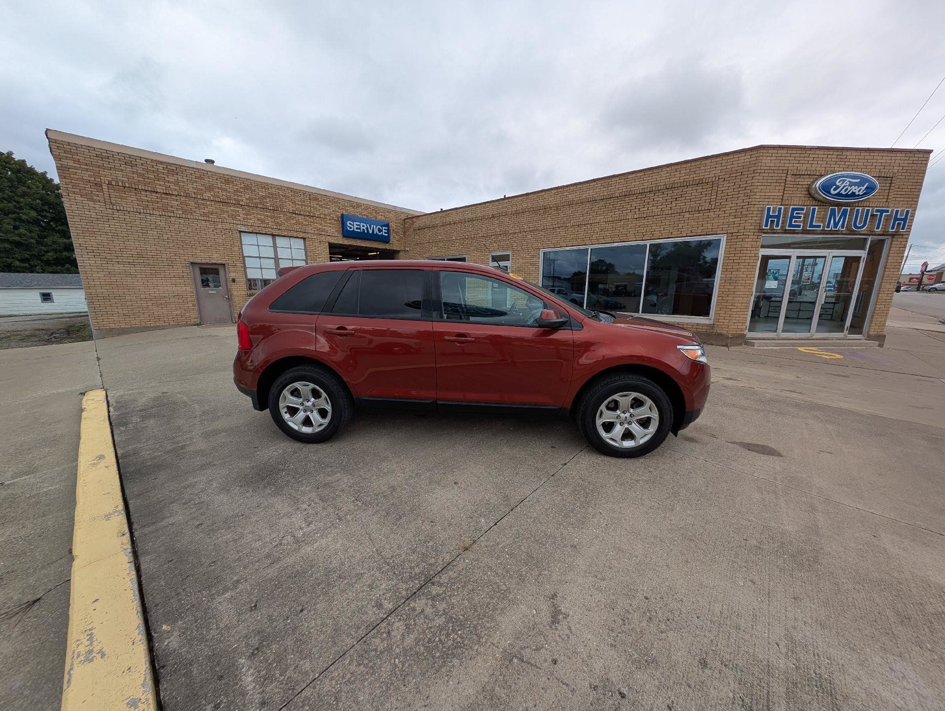 Used 2014 Ford Edge SEL FWD image 5