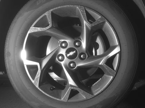 Used 2025 Chevrolet Trax LT w/ LT Convenience Package FWD image 13