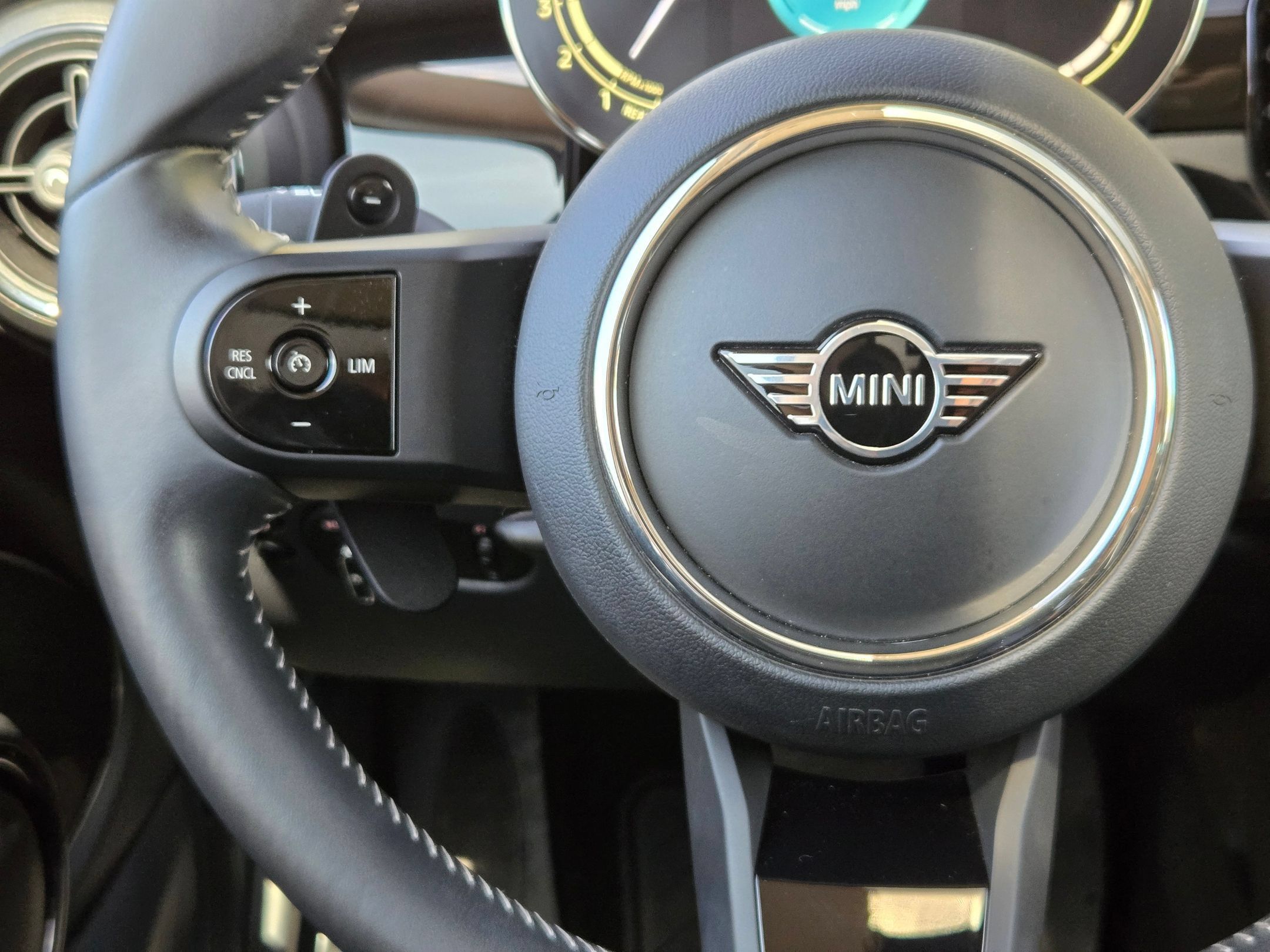 Used 2023 MINI Cooper S FWD image 20