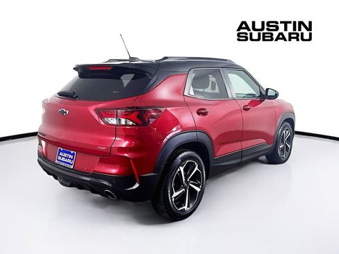 Used 2021 Chevrolet TrailBlazer RS w/ Sun and Liftgate Package image 7
