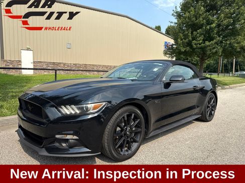 Used 2016 Ford Mustang GT Premium w/ Black Accent Package RWD image 1