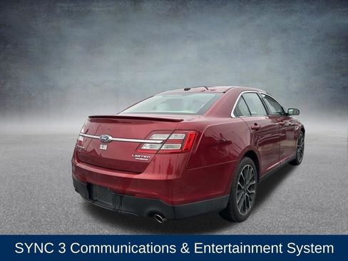 Used 2018 Ford Taurus Limited w/ Driver Assist Package image 5