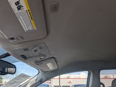 Used 2017 Buick Enclave Convenience image 13